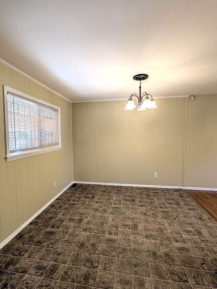 201 Echodale Dr - Photo 5 of 13