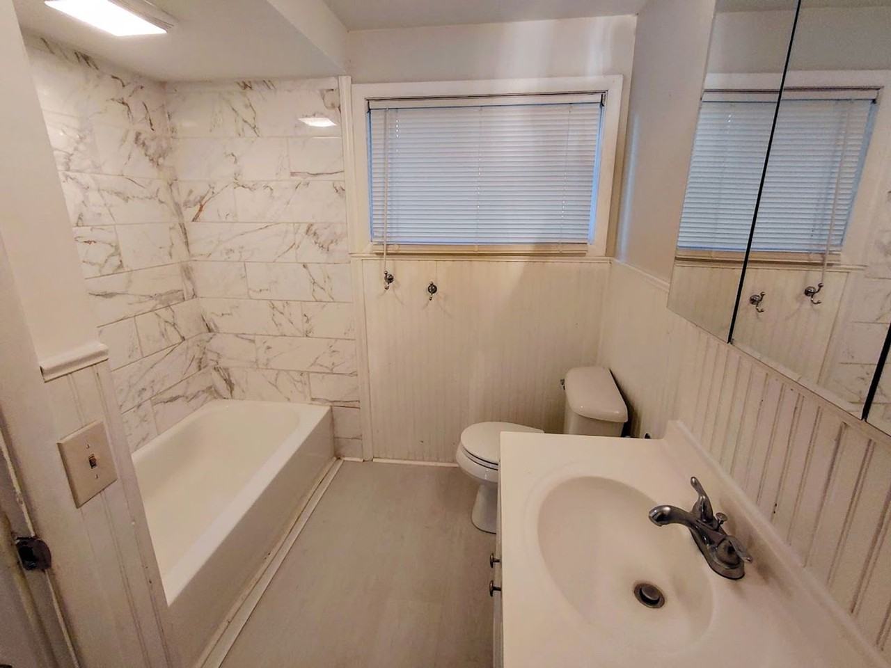 2403 Frazer Ave Nw - Photo 4 of 8