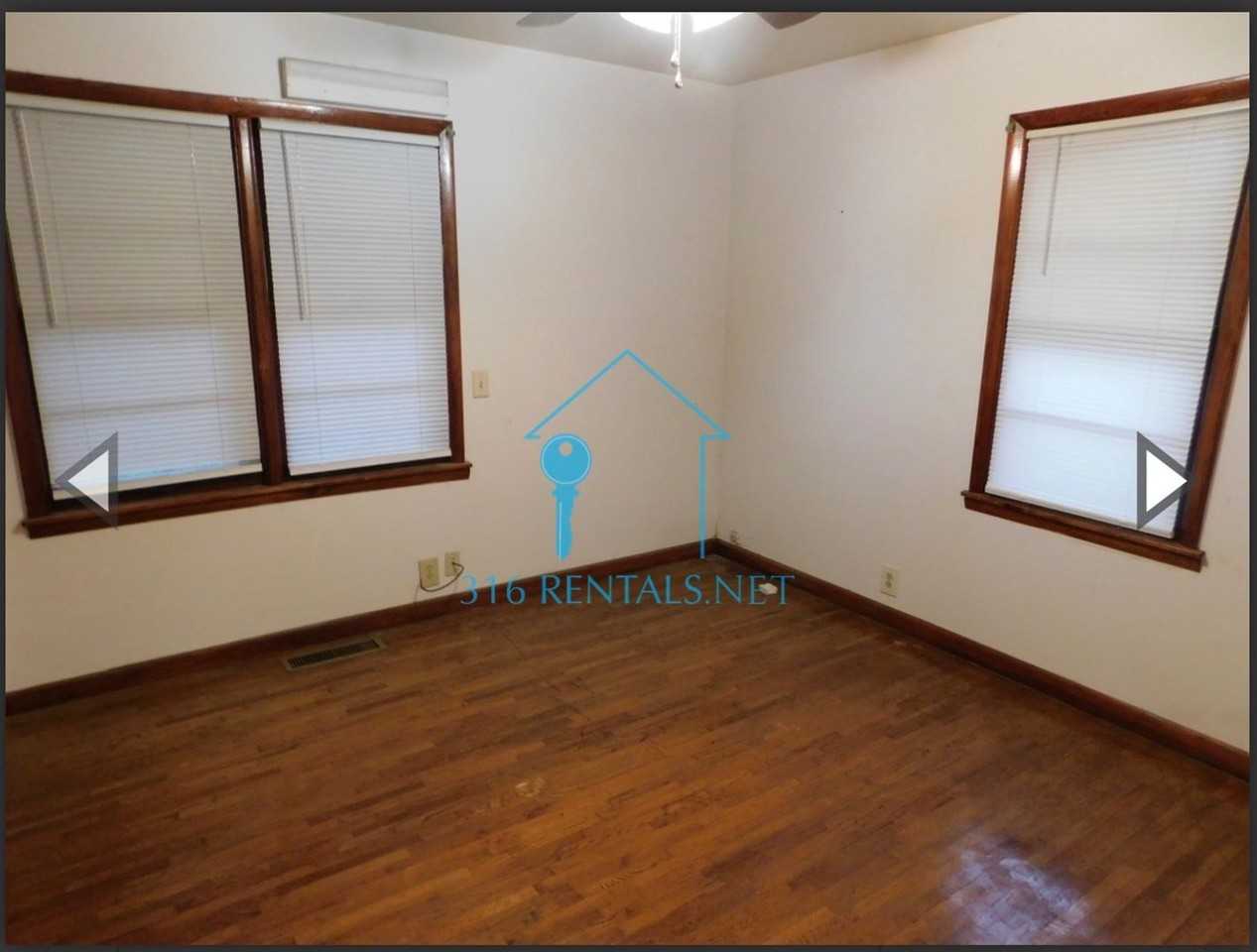 123 E Summit Ave - Photo 6 of 12