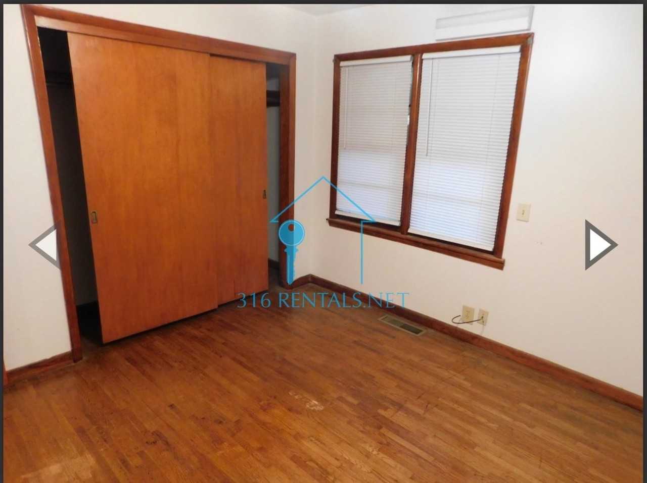123 E Summit Ave - Photo 7 of 12