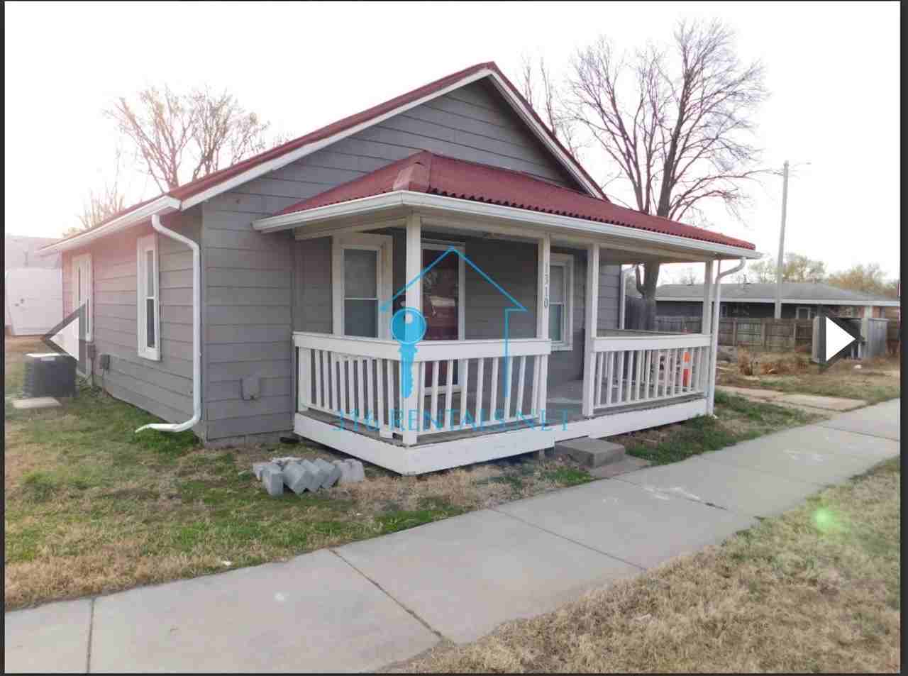 1310 N Ohio St - Photo 2 of 11