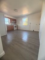 featured image of 1941 Woodmont Ave