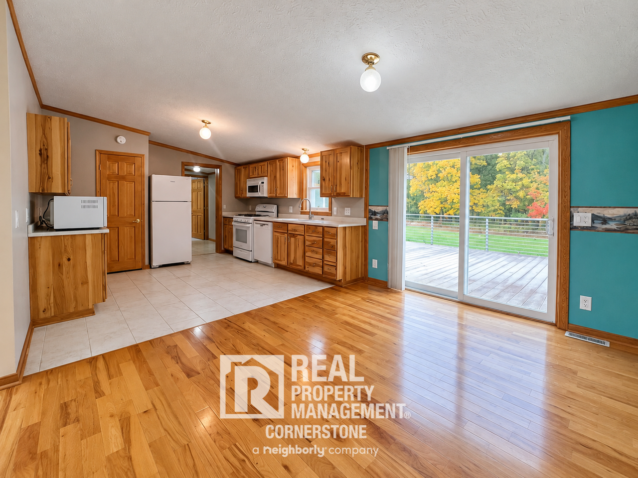 579 110th Ave - Photo 2 of 40