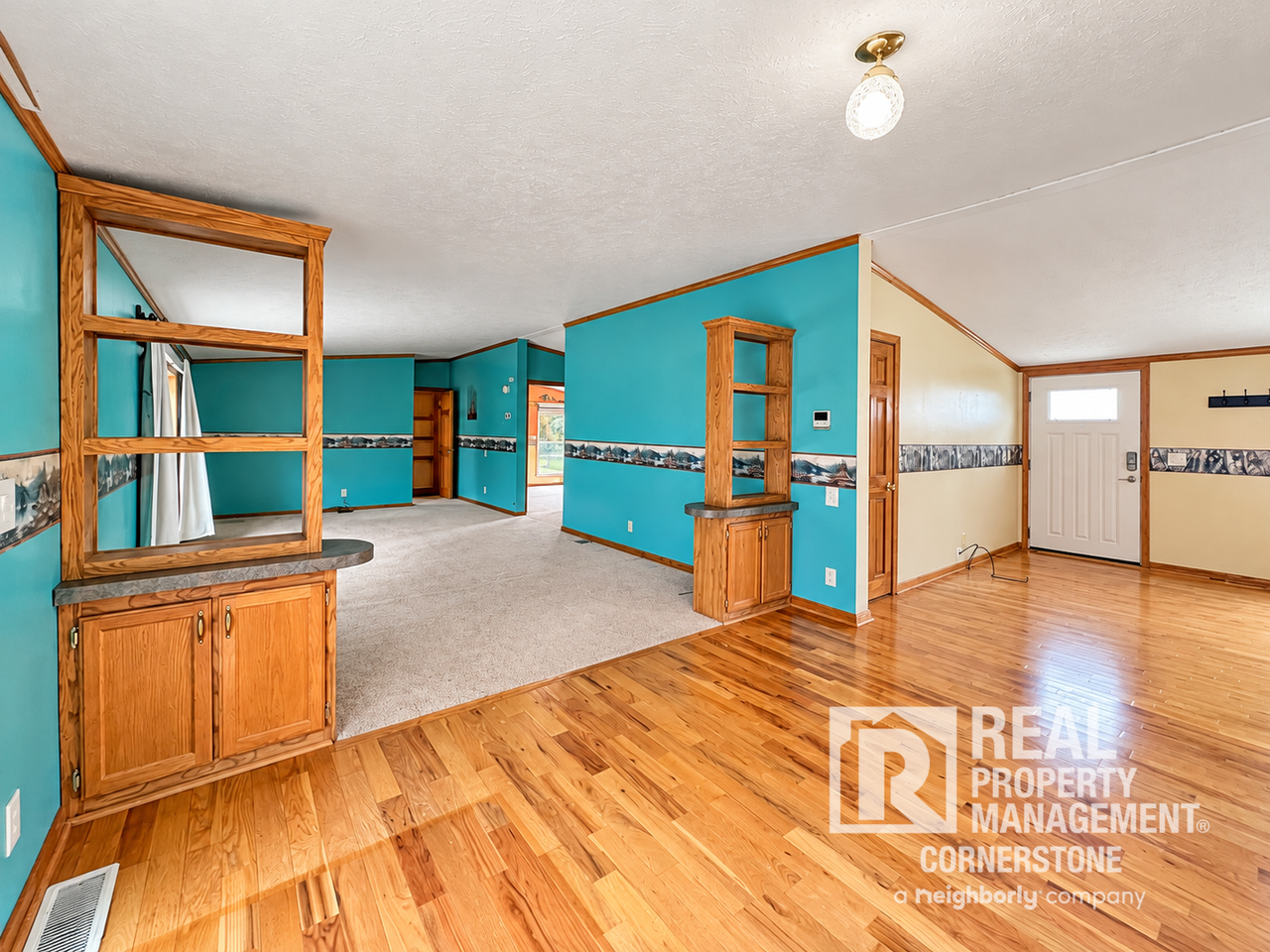 579 110th Ave - Photo 7 of 40