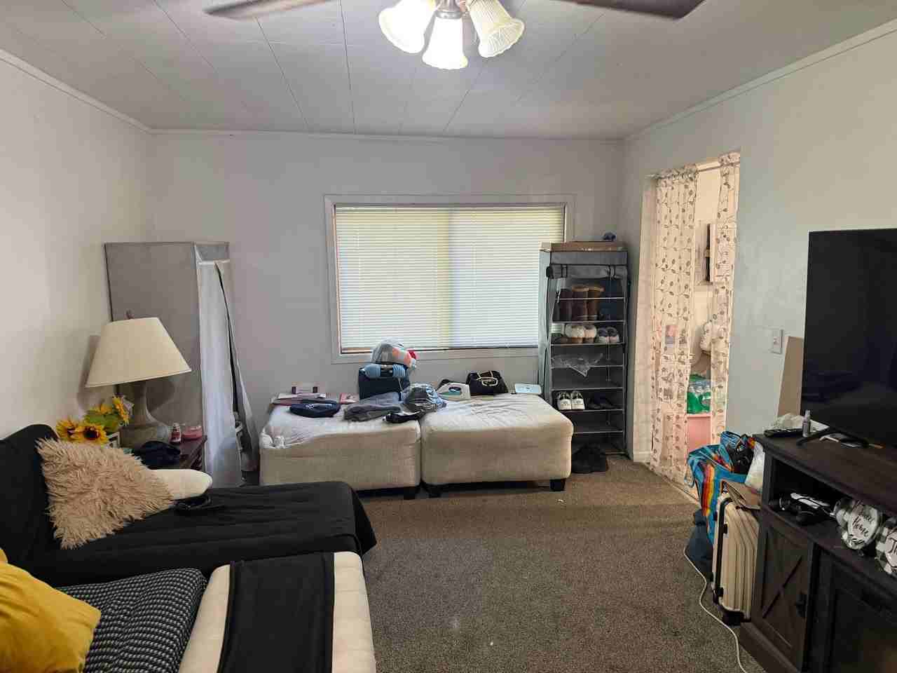 817-825 King St - Photo 3 of 28