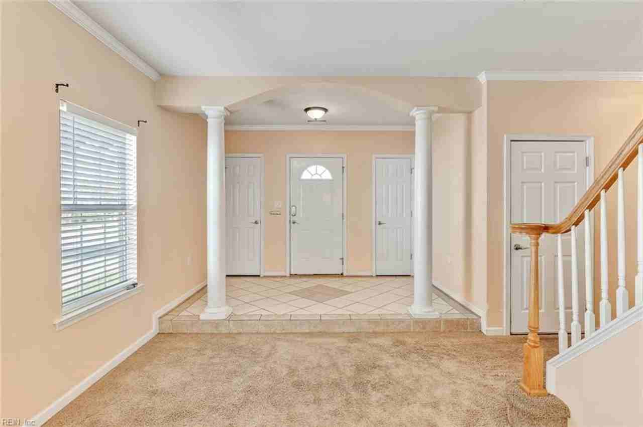 317 Congress St - Photo 3 of 21