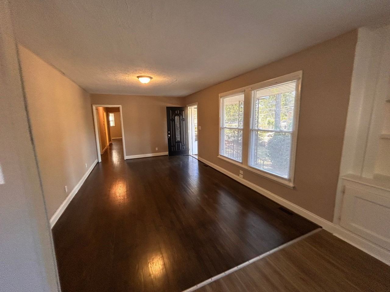 3802 Lakeview Dr Nw - Photo 3 of 14