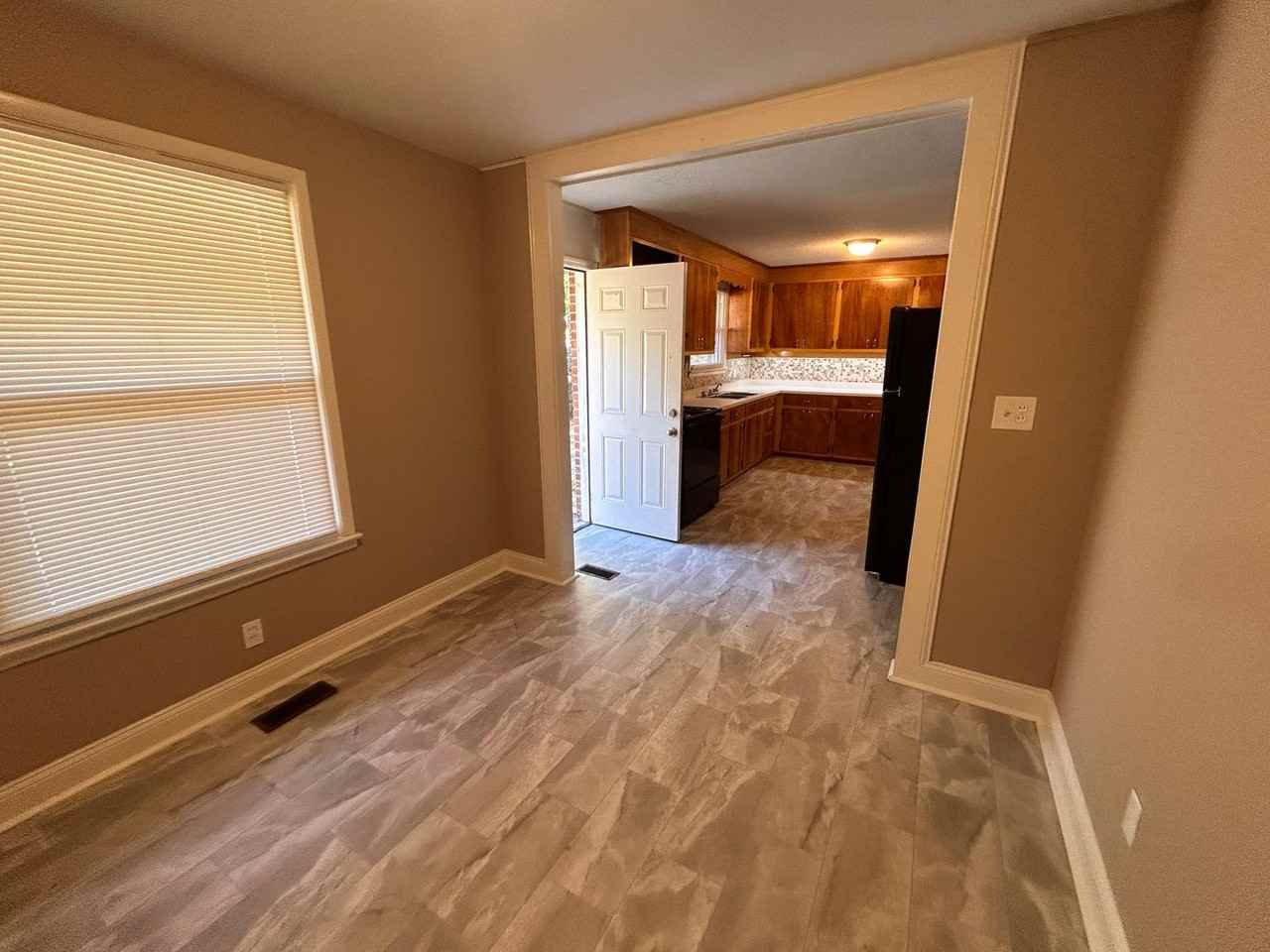 3802 Lakeview Dr Nw - Photo 6 of 14