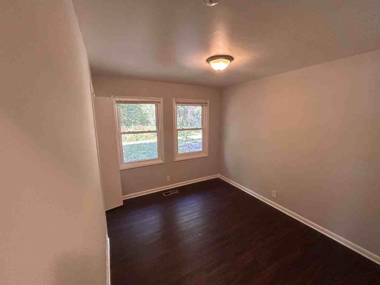 4913 Westwood Dr Nw - Photo 7 of 11