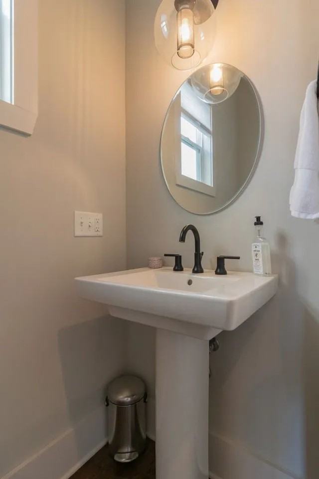 408B Scott Ave - Photo 7 of 42