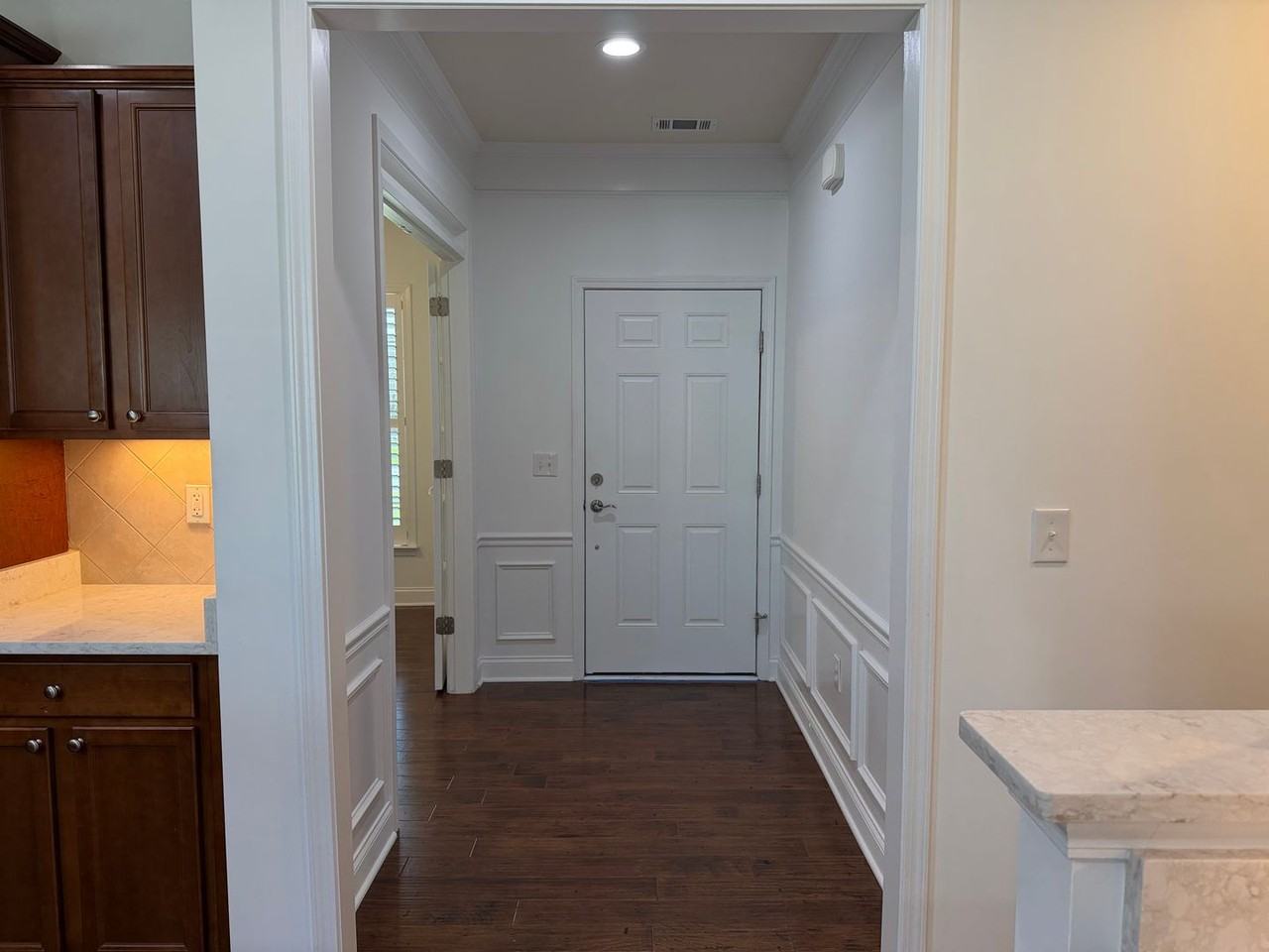 148 Pinnacle Shores Dr - Photo 4 of 50