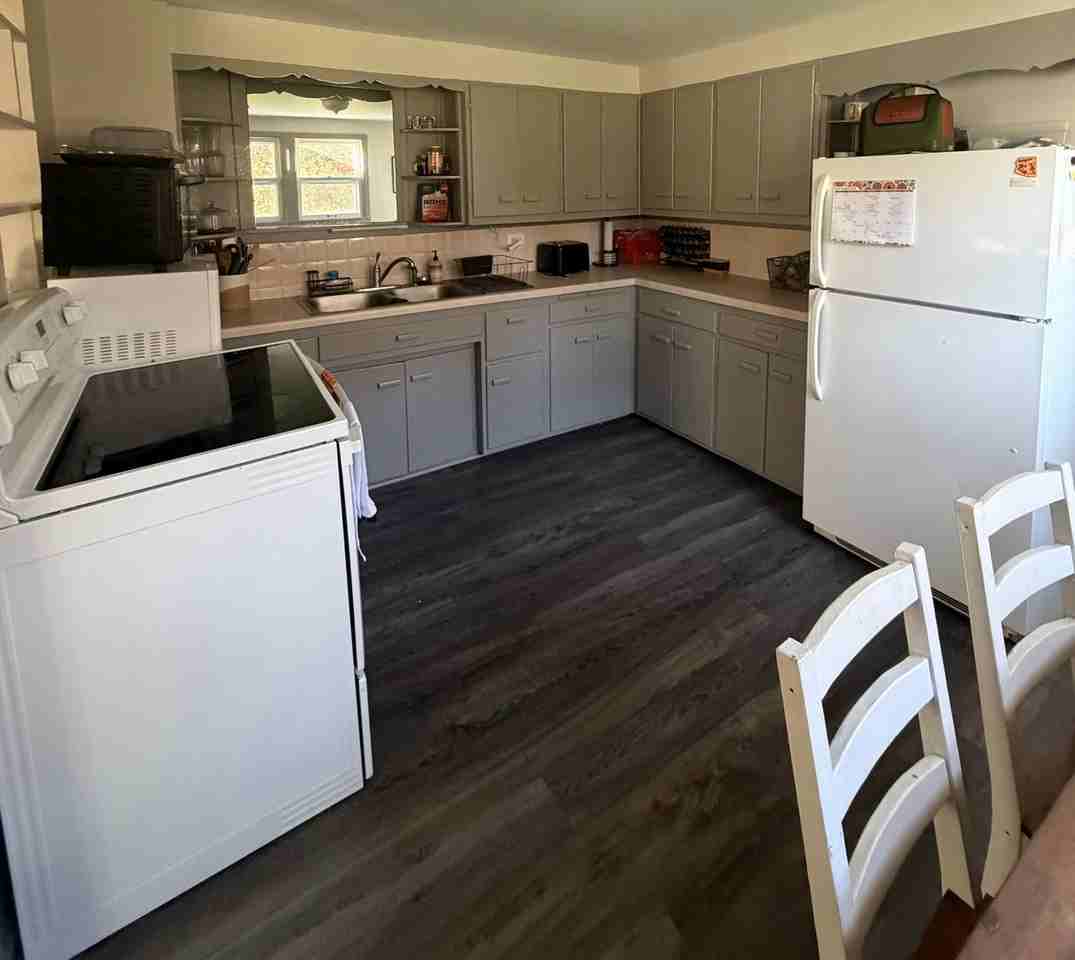 521 Minnesota Ave - Photo 4 of 13