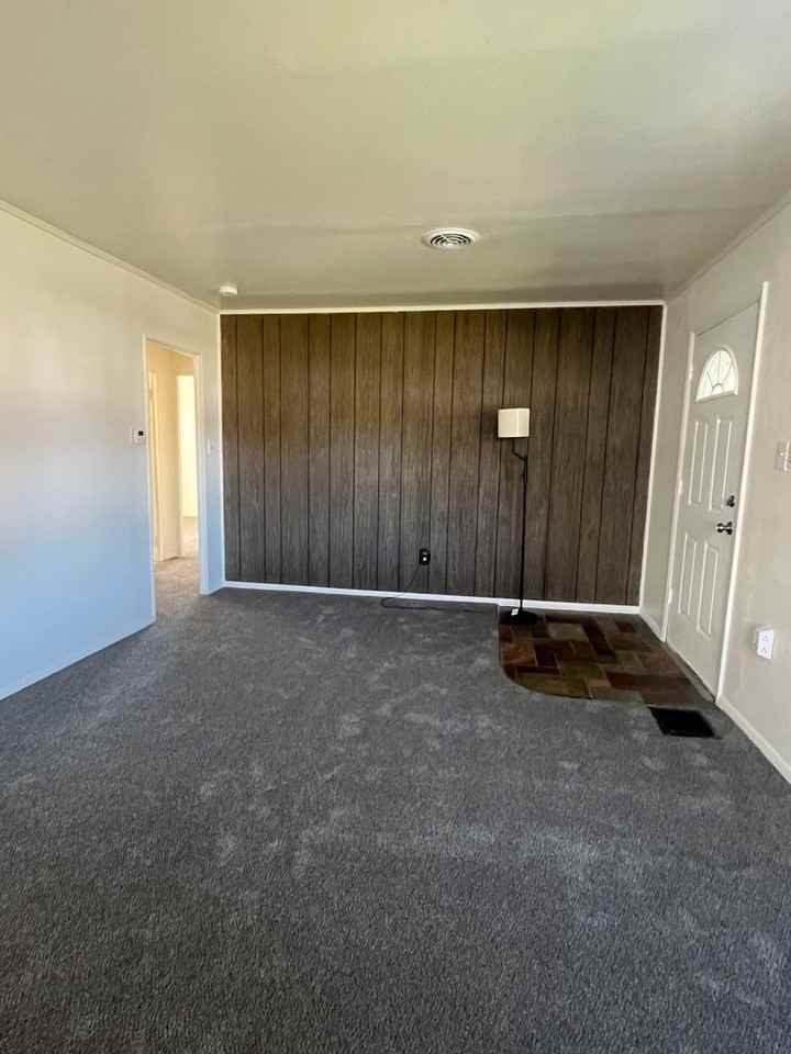 2524 West Blvd - Photo 5 of 15