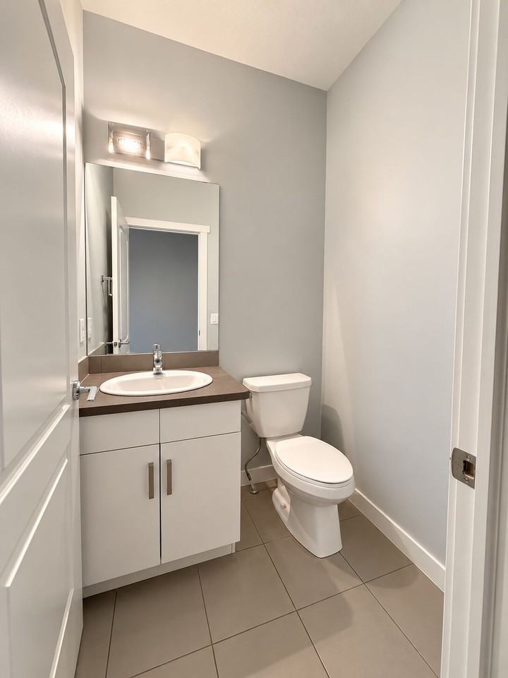 1623 168 St Sw - Photo 3 of 15