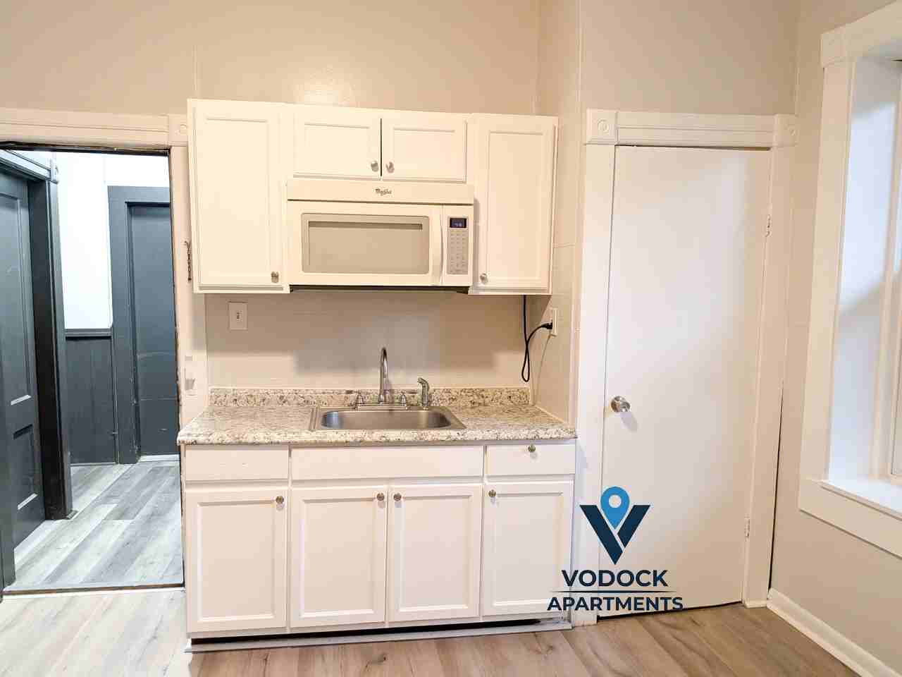 688 High St #1R - Photo 6 of 15