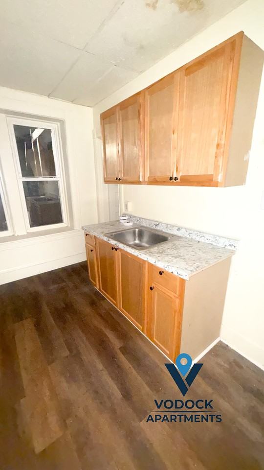 43 Mosher St #2 - Photo 2 of 13