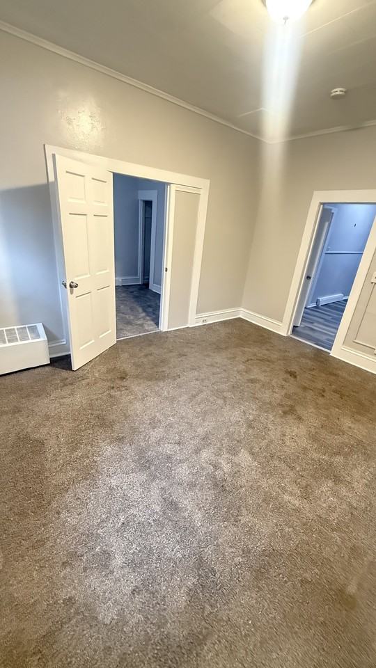 688 High St #1L - Photo 5 of 11