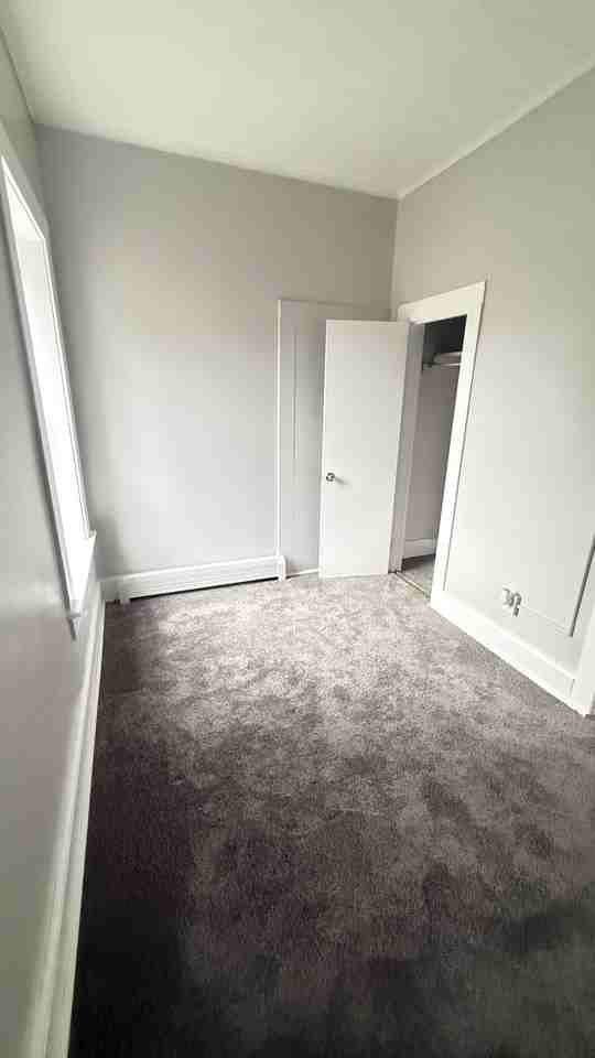 688 High St #1L - Photo 7 of 11