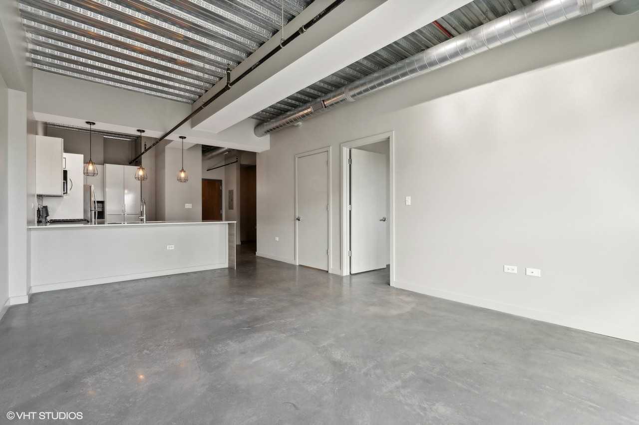 1255 N Milwaukee Ave #605 - Photo 6 of 11