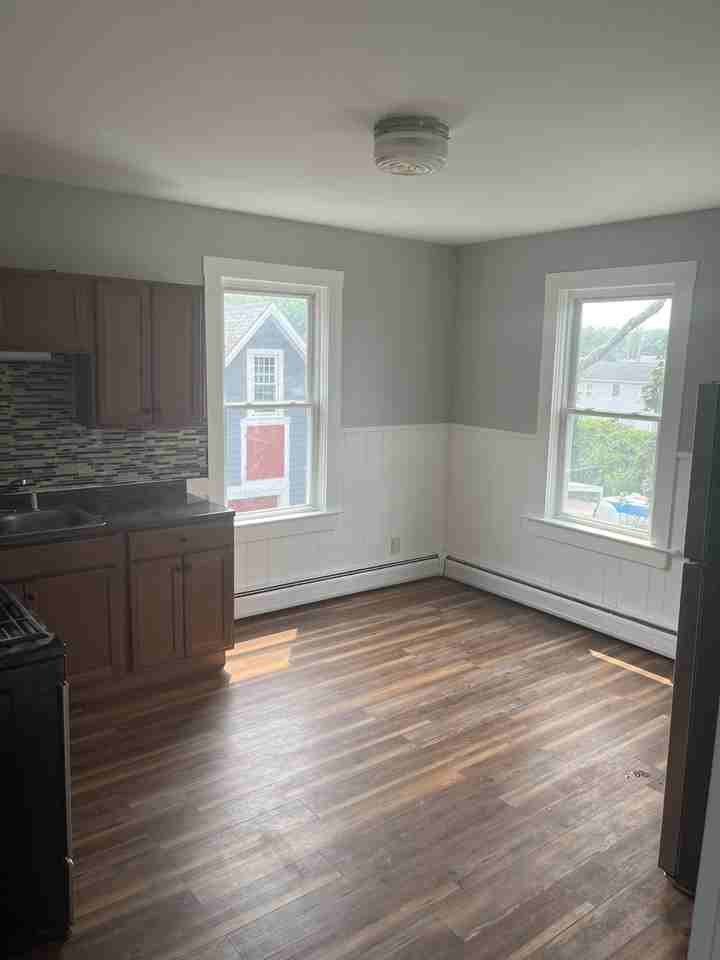 74 Linden St #2 - Photo 2 of 8