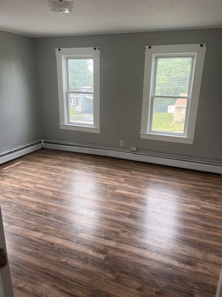 74 Linden St #2 - Photo 3 of 8