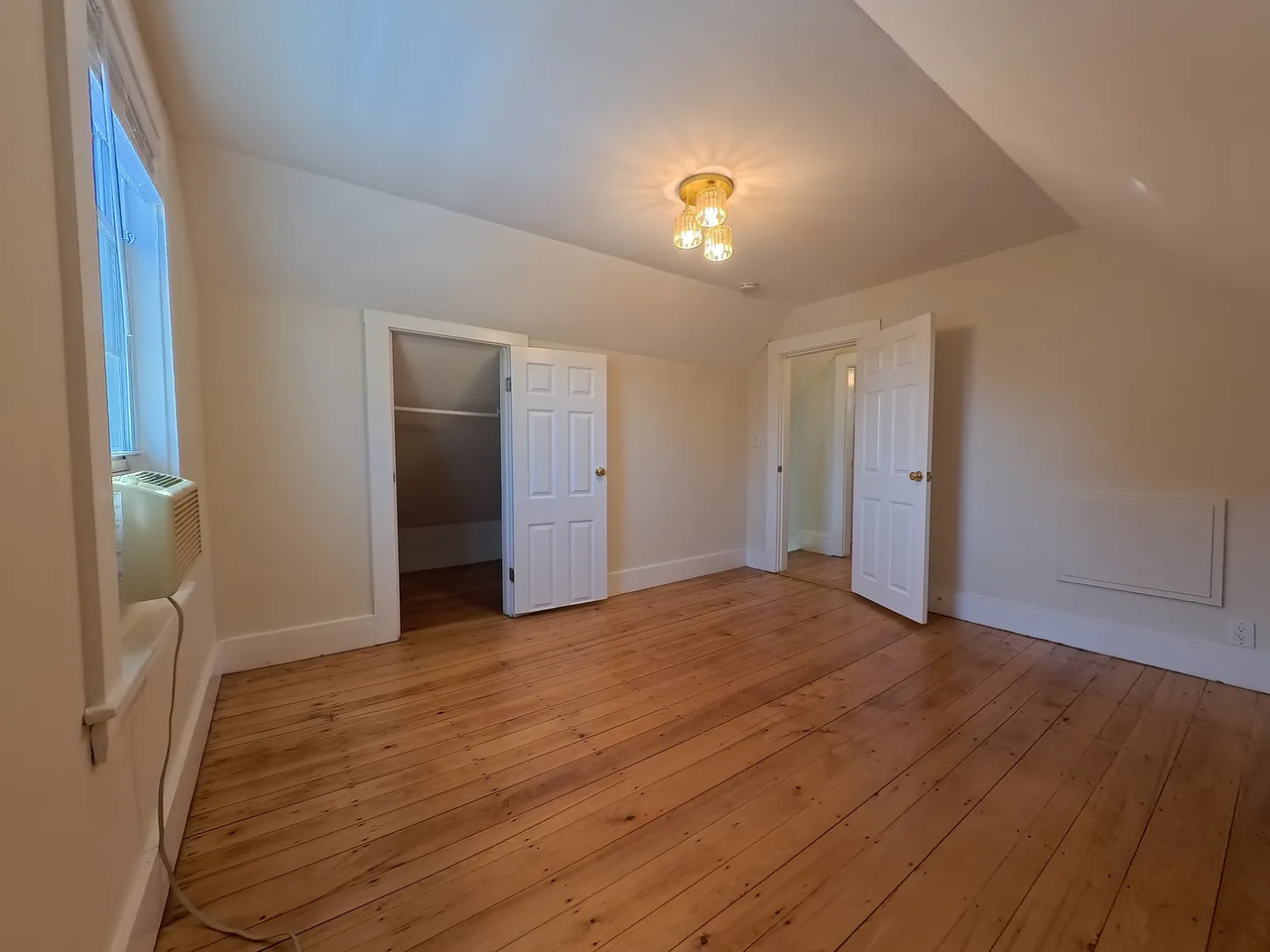 29 Watts St #2 - Photo 6 of 16