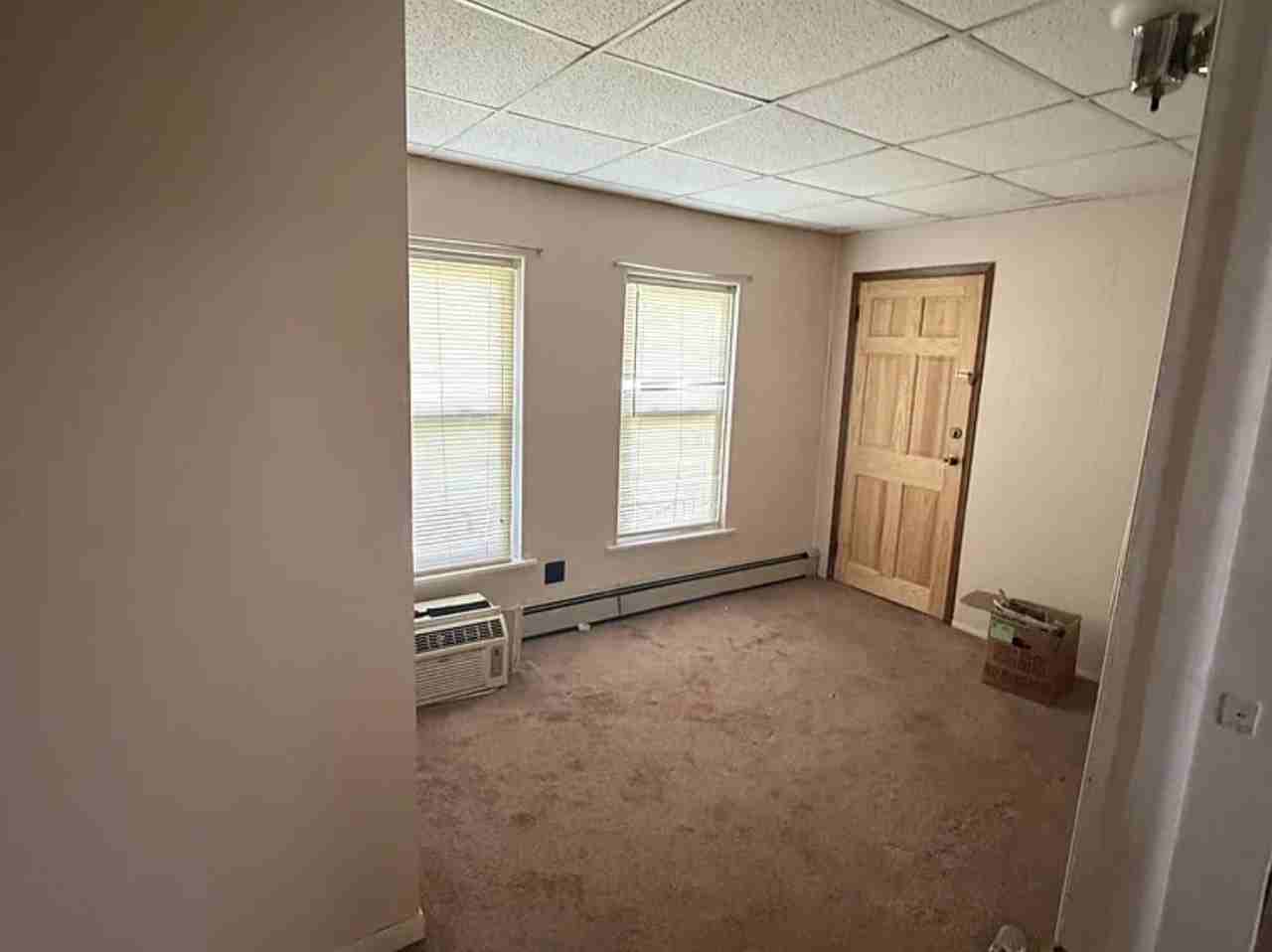 1939 Whitehall Ave #2 - Photo 5 of 7