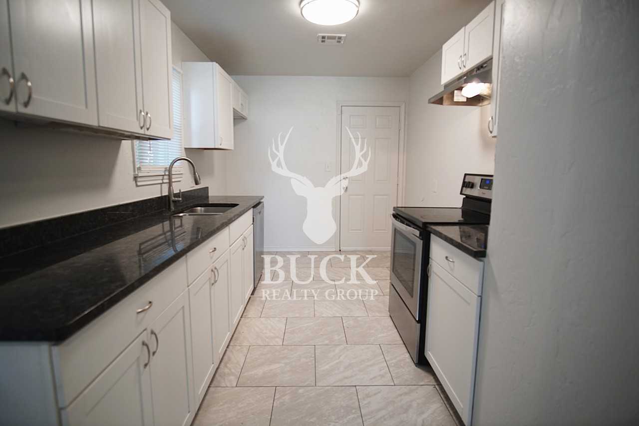 1400 Ne 43rd St #NA - Photo 2 of 18