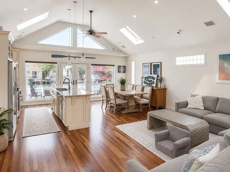 70 Suffolk Rd #NA - Photo 3 of 15