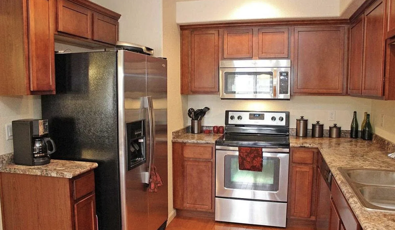 4024 Saddle Ridge Trl #NA - Photo 2 of 23