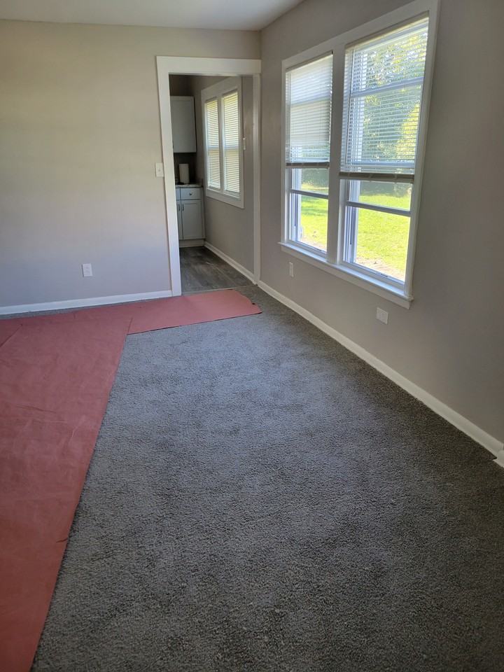 1538 E 204th St #NA - Photo 4 of 5