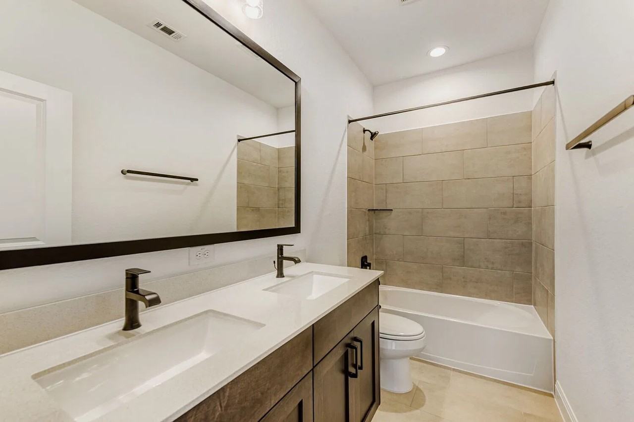 175 International St #NA - Photo 6 of 8
