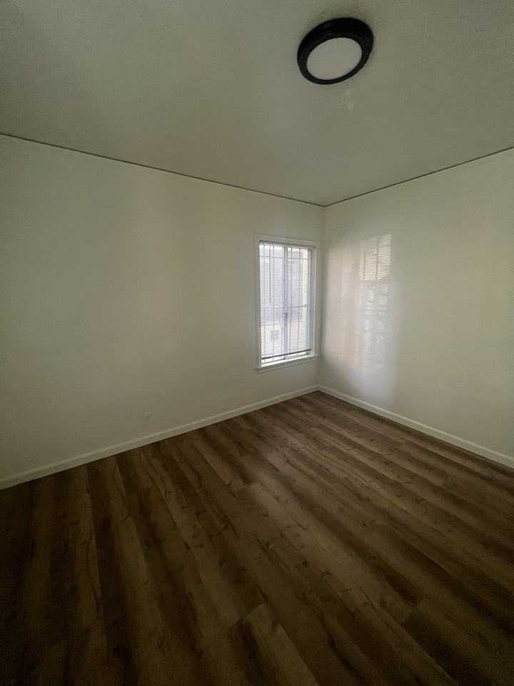 250 Witmer St #258 - Photo 3 of 19