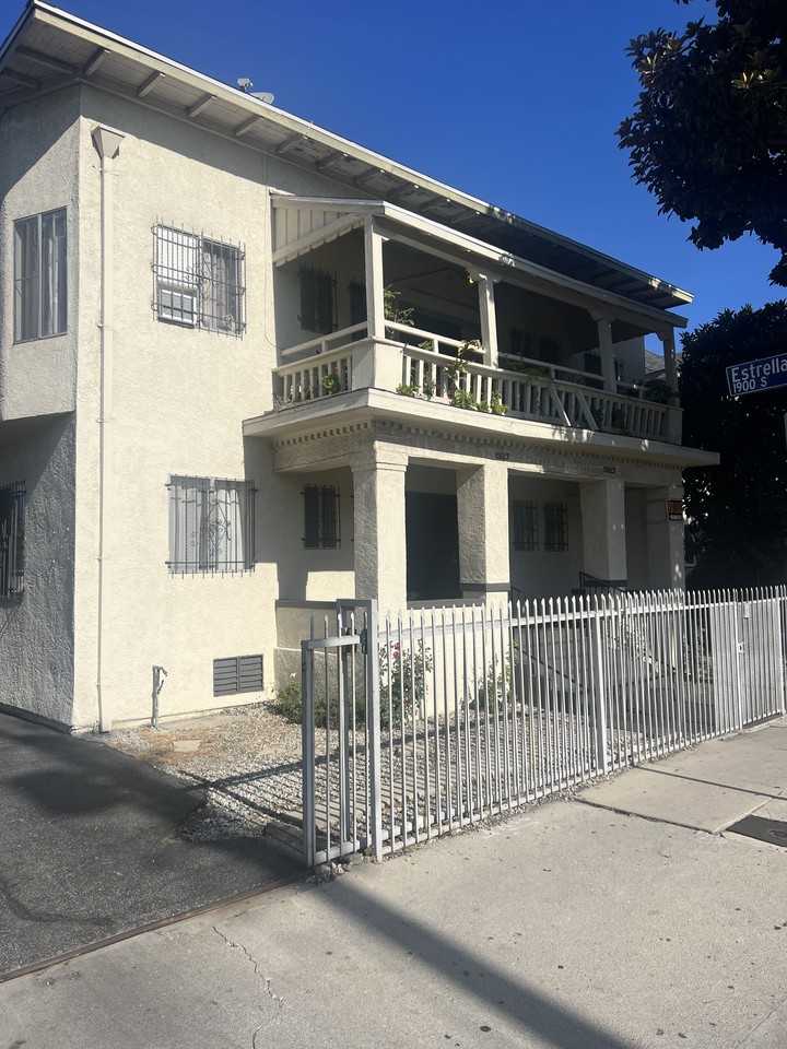 1927 Bonsallo Ave #3 - Photo 5 of 18