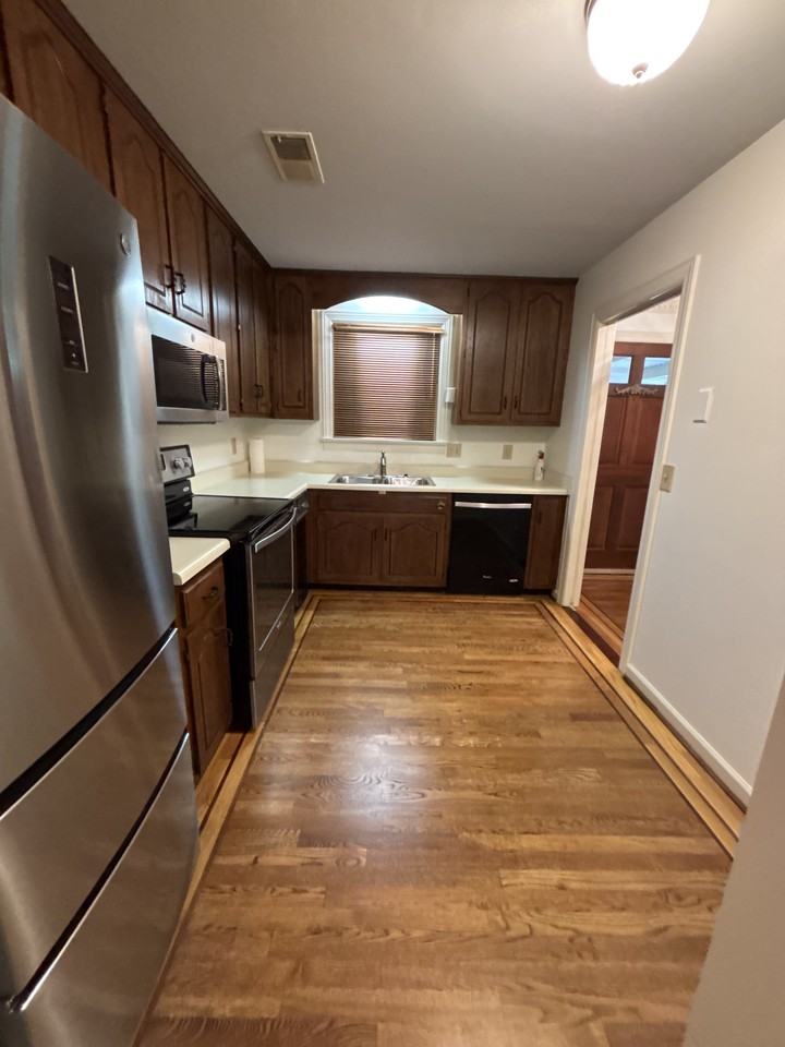 3180 Hillsboro Pike #3180 - Photo 4 of 9