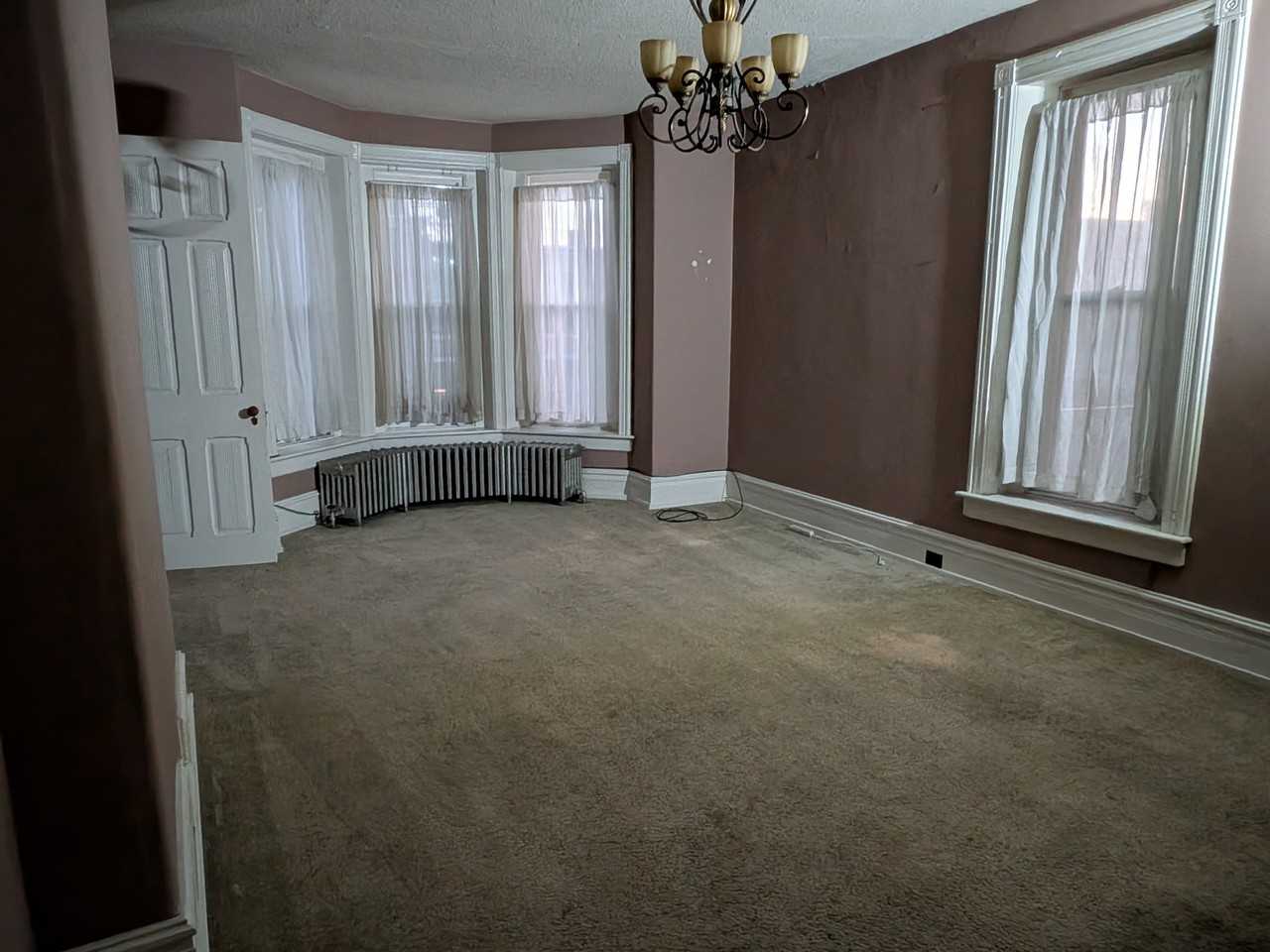 501 N 8th St #2 - Photo 2 of 10