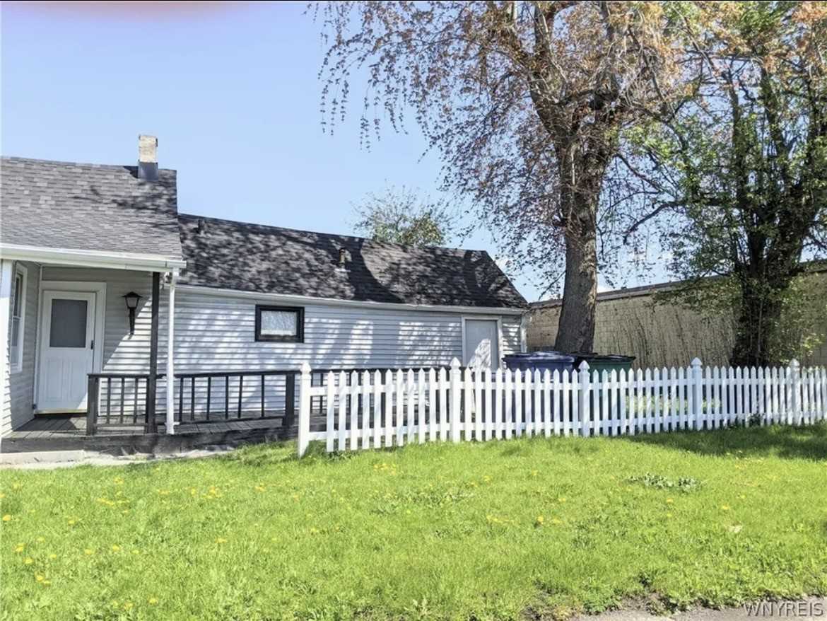 759 S Ogden St #NA - Photo 6 of 24