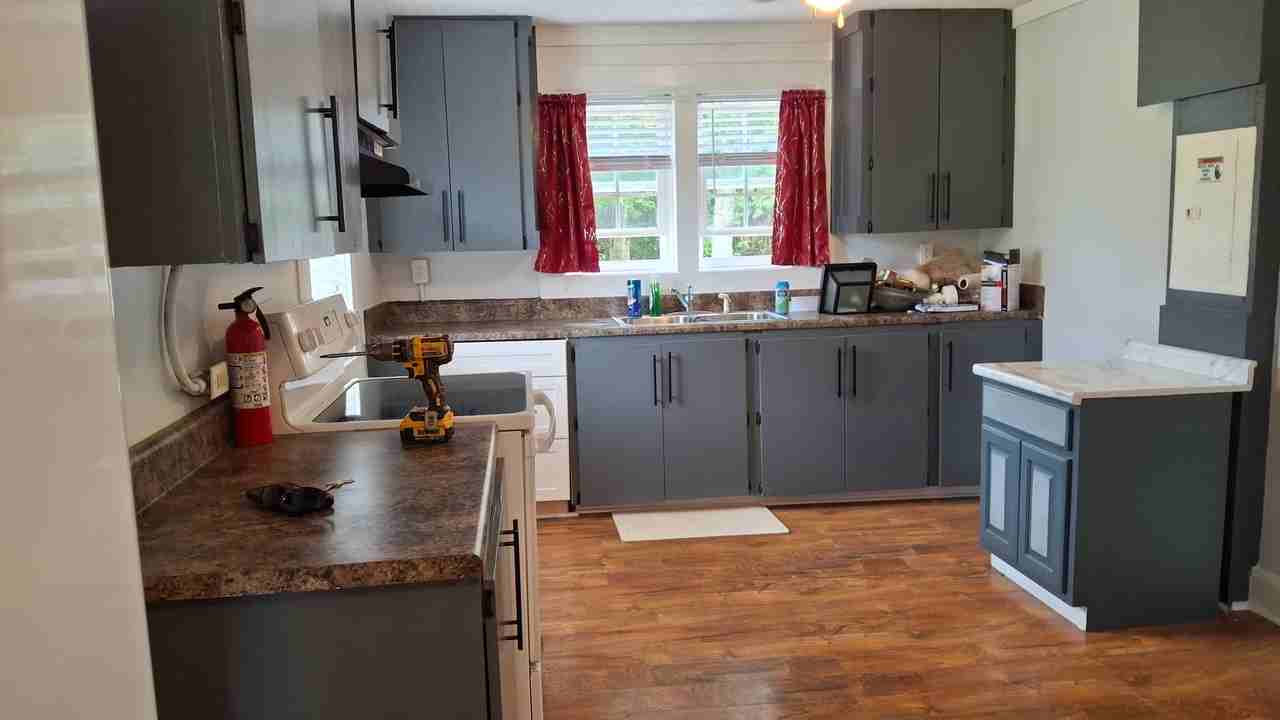 1660 Allen Rd #NA - Photo 2 of 5