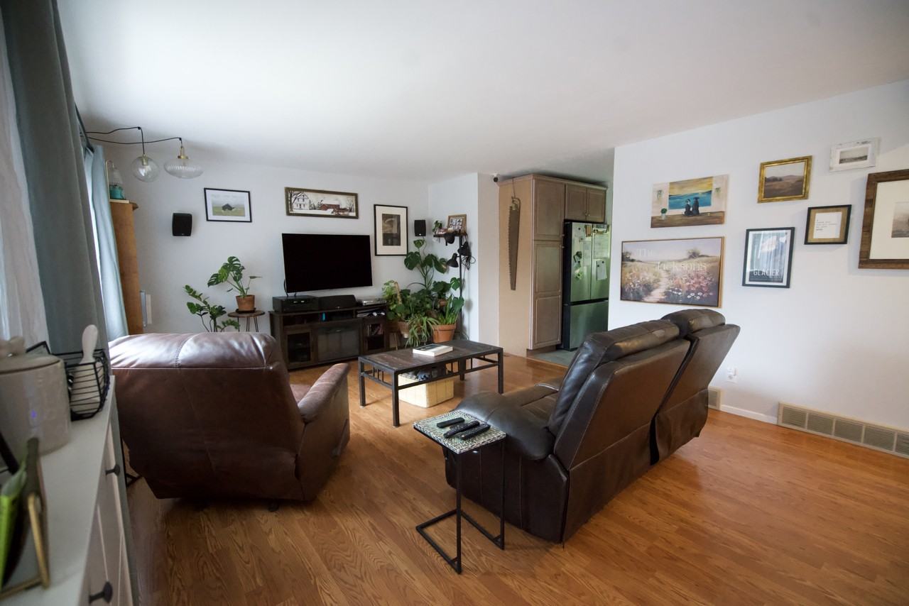 1125 Commanchero Dr #NA - Photo 5 of 12
