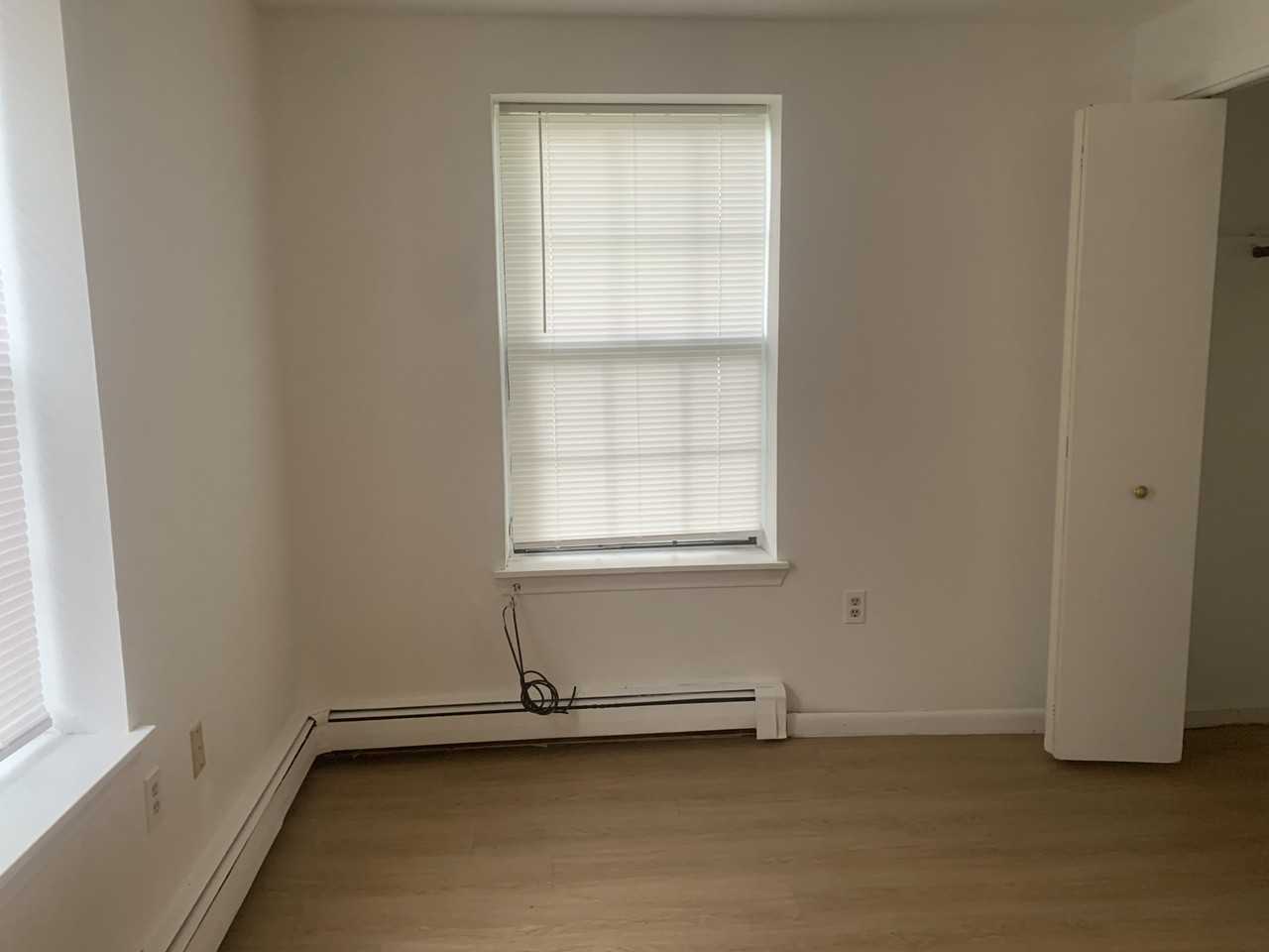 60 Van Block Ave #10A - Photo 4 of 5
