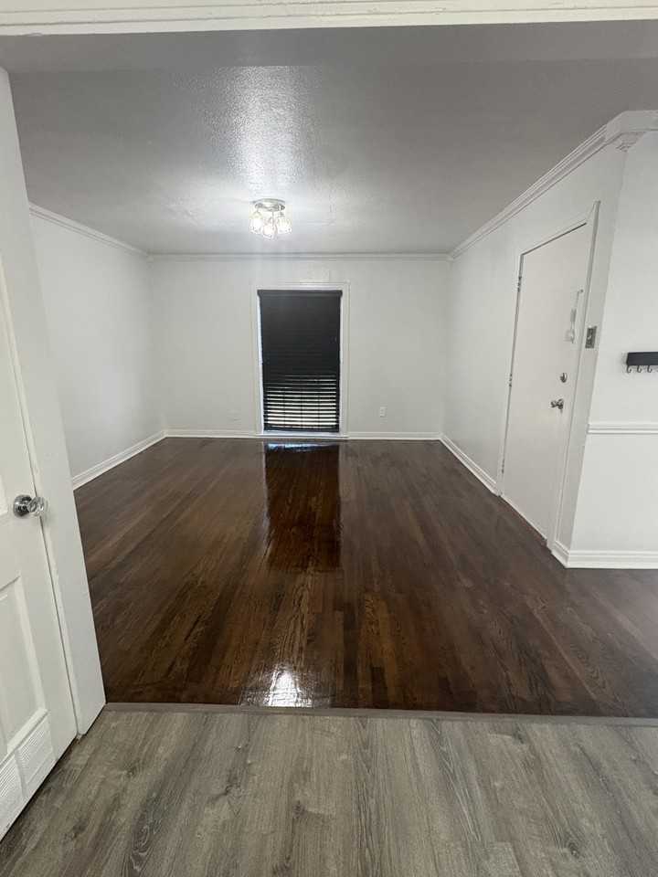 8915 Santa Clara Dr #NA - Photo 6 of 8