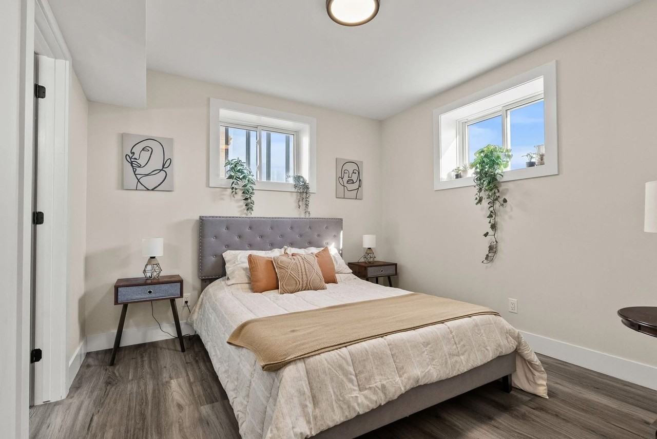 71 Cayer St - Photo 4 of 7