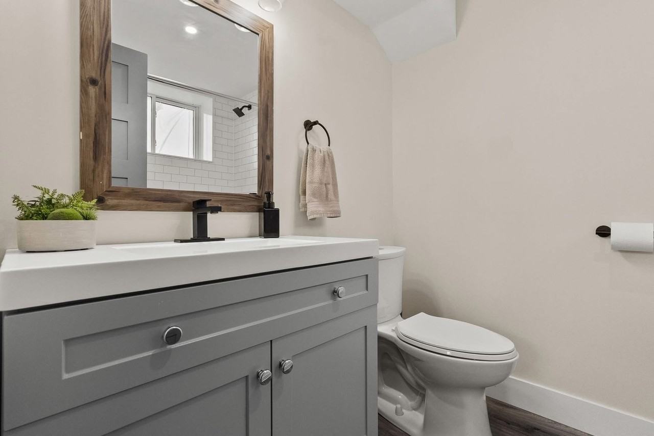71 Cayer St - Photo 5 of 7