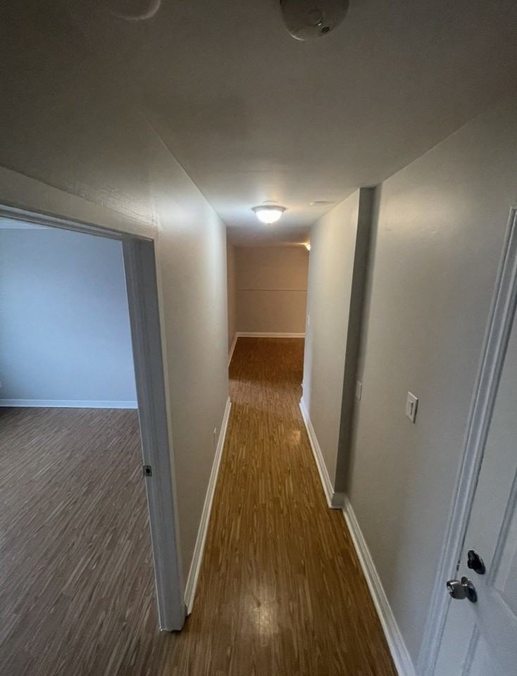 4 Arthur St S - Photo 5 of 9