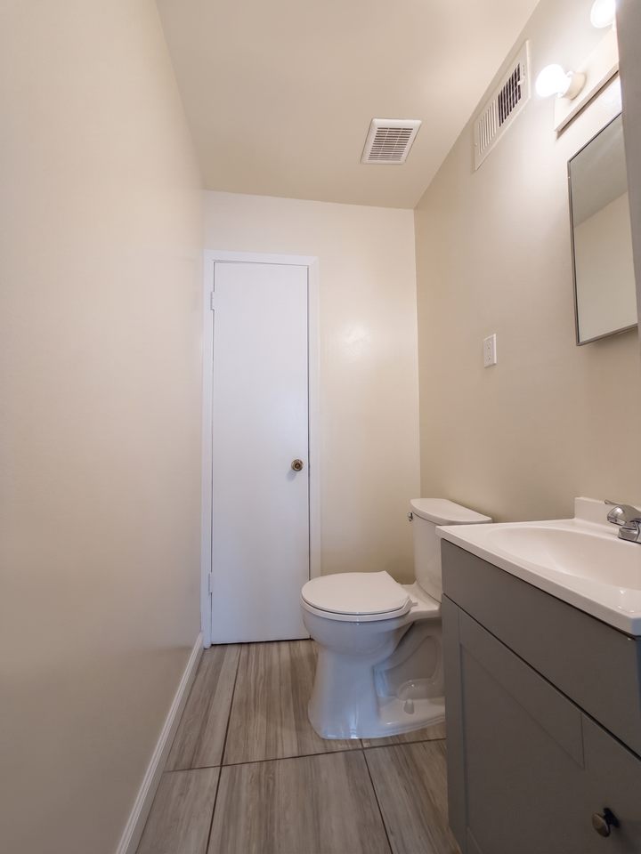 1700 Morlye Pl #1700MP01 - Photo 7 of 13