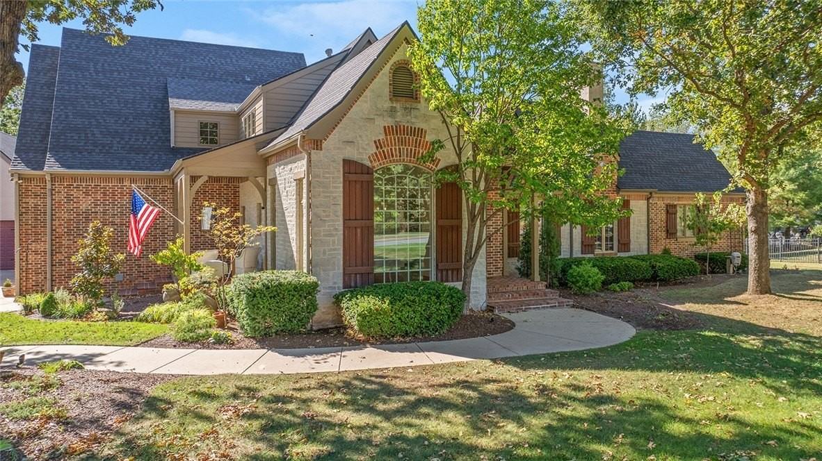 3622 Arbor Rd - Photo 4 of 50