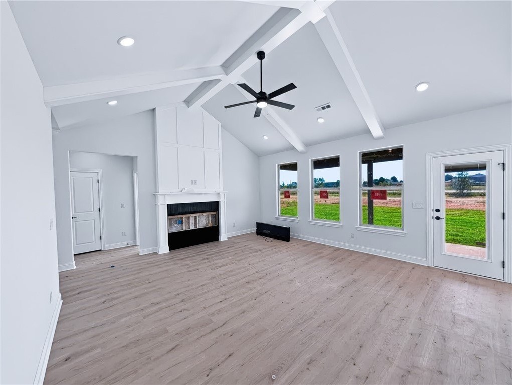 7699 Scenic Valley Ave - Photo 3 of 19