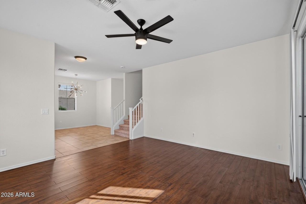 4145 E Oakland St - Photo 7 of 34