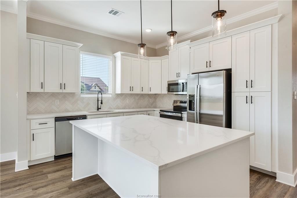 12548 Old Wellborn Rd - Photo 3 of 33