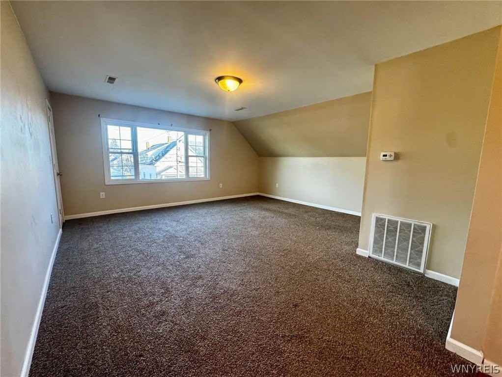 108 Cable St - Photo 3 of 11